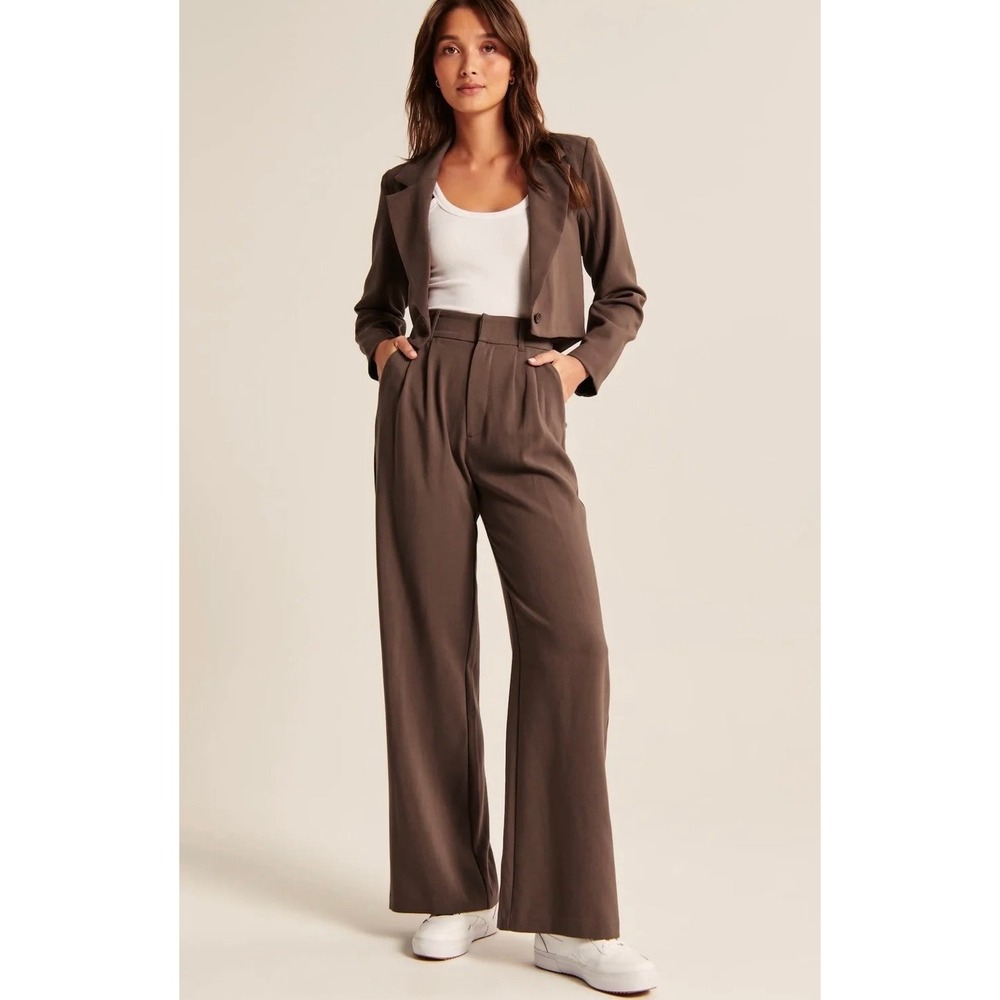 Daisy Grace Wide Leg Trousers Women M Brown NWT